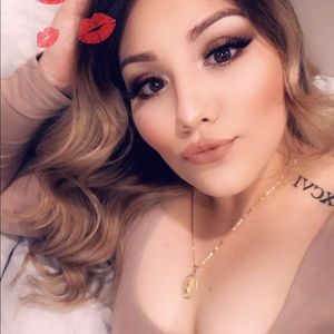 Meet your Posher, Mariana